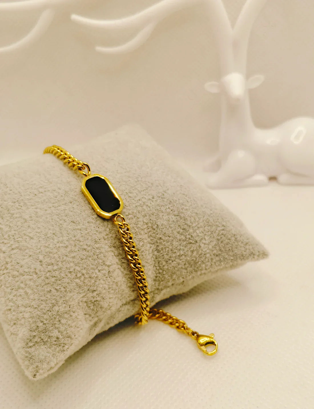 Black Onyx Luxury Bracelet   Stainless Steel Gold chain bracelet