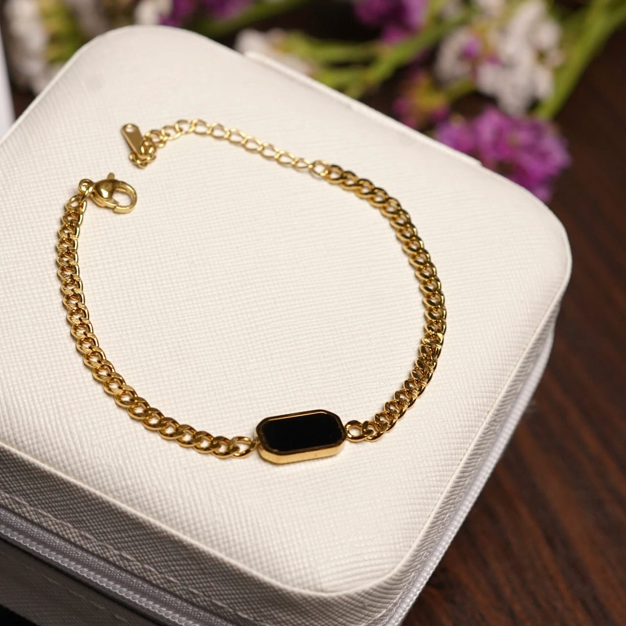 Black Onyx Luxury Bracelet   Stainless Steel Gold chain bracelet